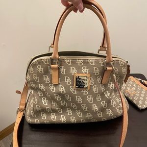 Dooney & Bourke purse and wallet